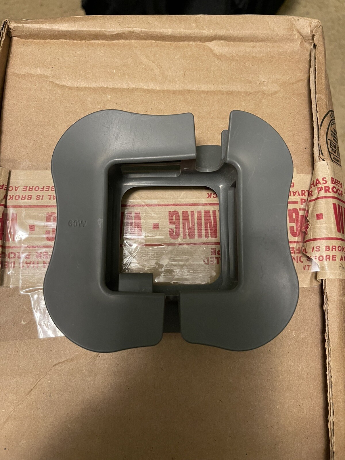 Macbook power adapter 60W protector-image