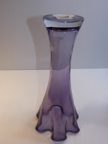 Lenox Organics Crystal Vase, Ruffled Rim, Amethyst - Picture 4 of 5
