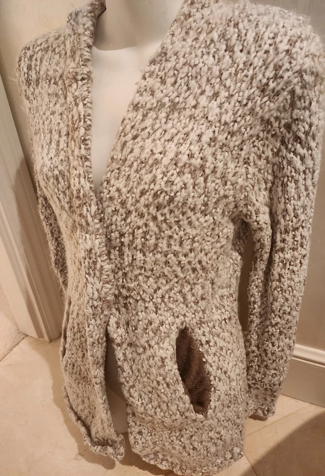 Lote de ropa suéteres para mujer. 4 en total. Foto 2 de 4