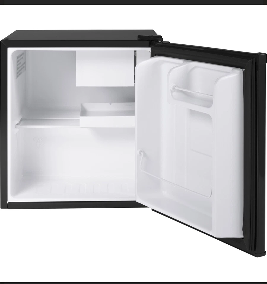 Hotpoint HME02GGMBB-R 1.7 cu. ft. ENERGY STAR® Qualified Compact Refrig, Right - Image 3 of 4