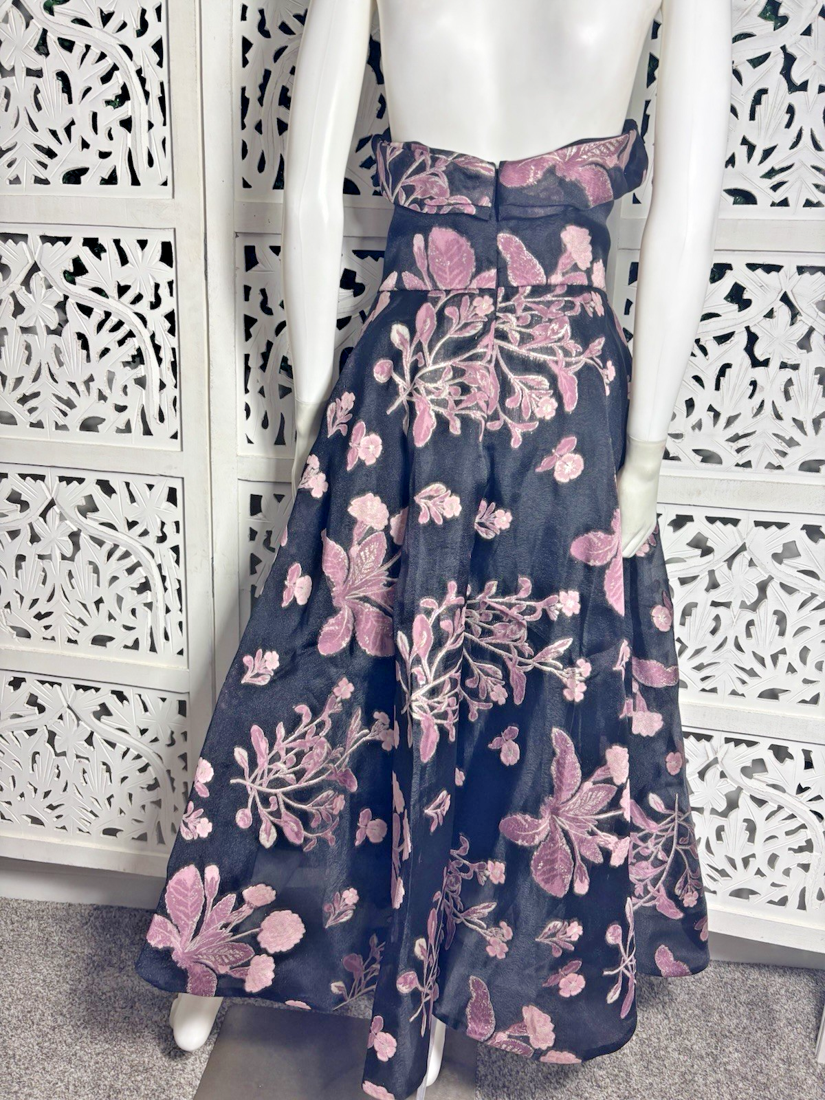Picture 3 of 14