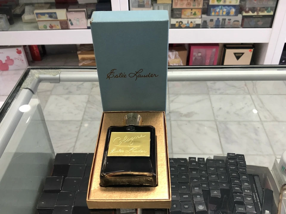  YOUTH DEW ESTEE LAUDER COLONIA SALPICADURAS Foto 3 de 4