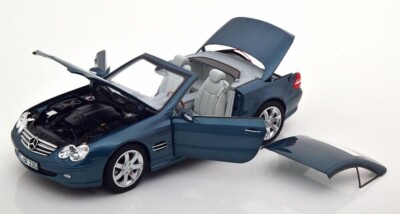 NOREV 2003 Mercedes SL 500 R230 Convertible Blue Dealer OEM 1:18