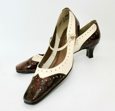 Vintage 70s Magdesians Leather Patent Leather Wing Tip Mary Jane Mod Heels 10 SS