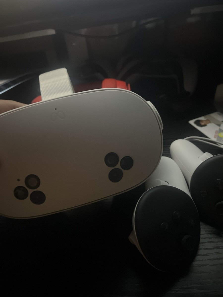 Meta Quest 3 128GB VR Headset - White for sale online | eBay