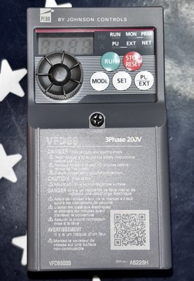 New JOHNSON CONTROLS VFD68BBB  3Phase 200V VFD68 AC Variable Freq DRIVE INVERTER