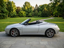 Alfa Romeo: Spider on eBay