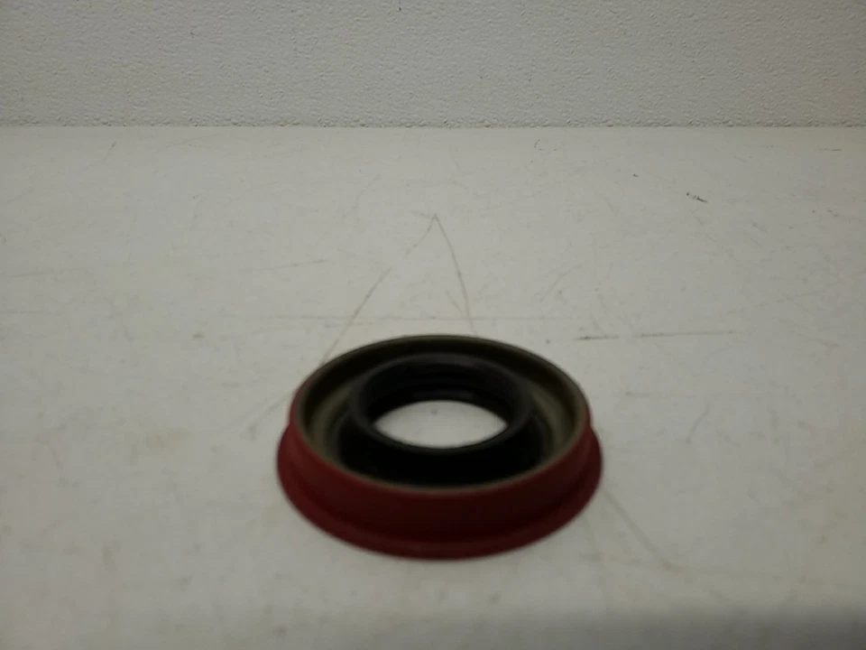 Sello de rueda WJB WS8160S - Protección confiable contra fugas de buje y eje Foto 3 de 4