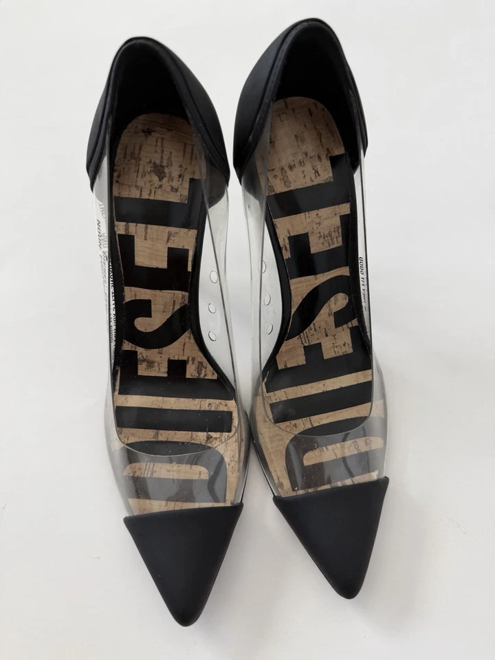 Zapatos de salón Diesel transparentes de PVC con punta negra talla EU 37 / US 6,5 usados Foto 3 de 4