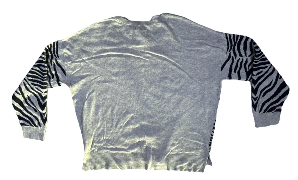 Apt. Suéter Pullover 9 Estampado Cebra Para Mujer XL Gráfico Nuevo Con Etiquetas Gris Negro Tejido Foto 4 de 4