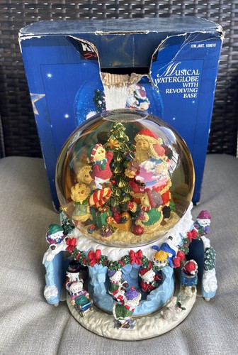 Kirkland Signature Musical Waterglobe With Revolving Base Snowmen 109619 - WORKS
