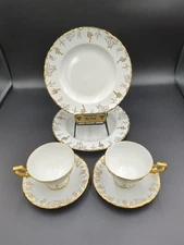 Vine Gold by Royal Crown Derby 2 Salad Plate Tea Cup And Saucer Place Settings