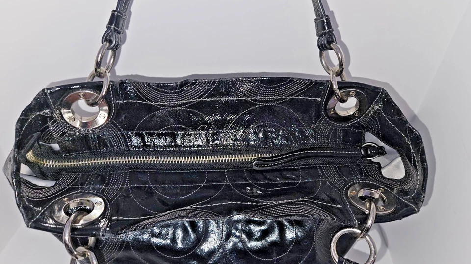 Bolso de Mano/Cartera Coach Vintage Negro Signature Charol # 14265 Bolso Y2K Foto 4 de 4