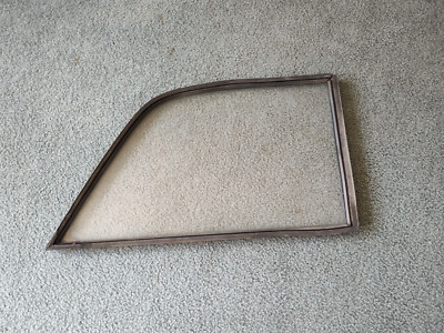 BMW 700  SEDAN RIGHT REAR SIDE QUARTER  WINDOW