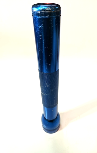 Mag-Lite Flashlight Red Metal 12" Long Light * Tested & Working* - Picture 4 of 6