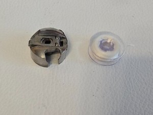 Spulenkapsel mit Spüle für PFAFF 1209 Nähmaschine – Originalersatzteil