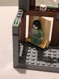 Lego Harry Potter #4752, Professor Lupin's Classroom - Complete 