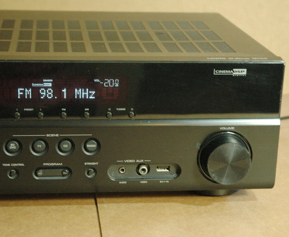 Yamaha RX V375 AV Receiver Black RXV375 No Remote - Image 4 of 4
