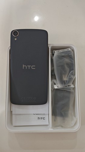 HTC Desire 828 (Dark Gray) - Unlocked