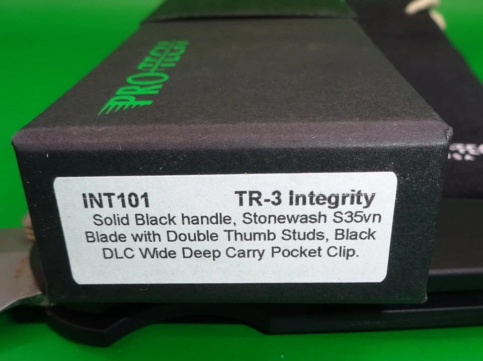 Manual de integridad ProTech TR-3 con mango de aluminio negro y cuchillo plegable DLC S35VN Foto 2 de 4