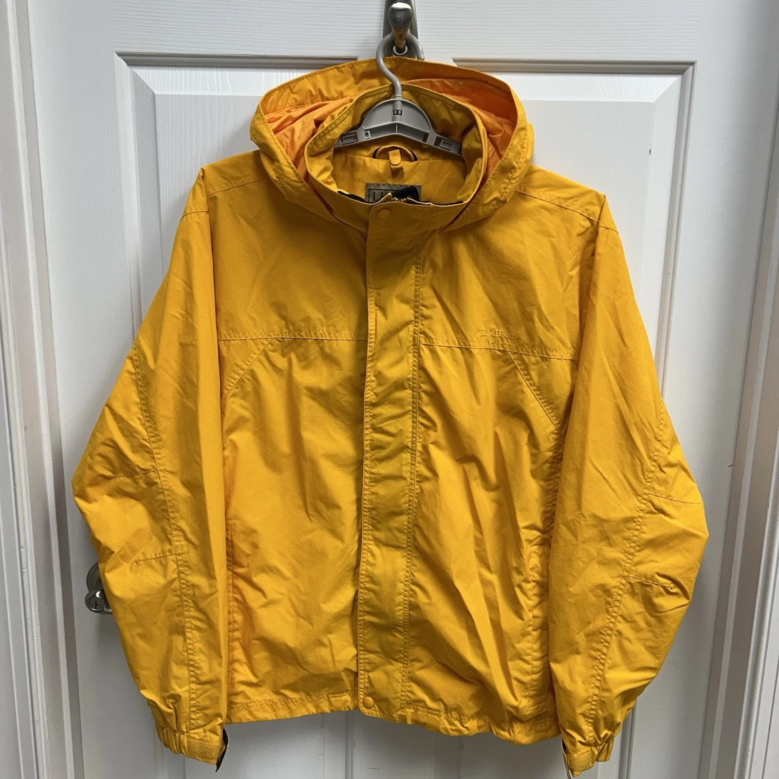 LL Bean Mens XXL Yellow Rain Jacket Full Zip Hooded Windbreaker Activewear Lined