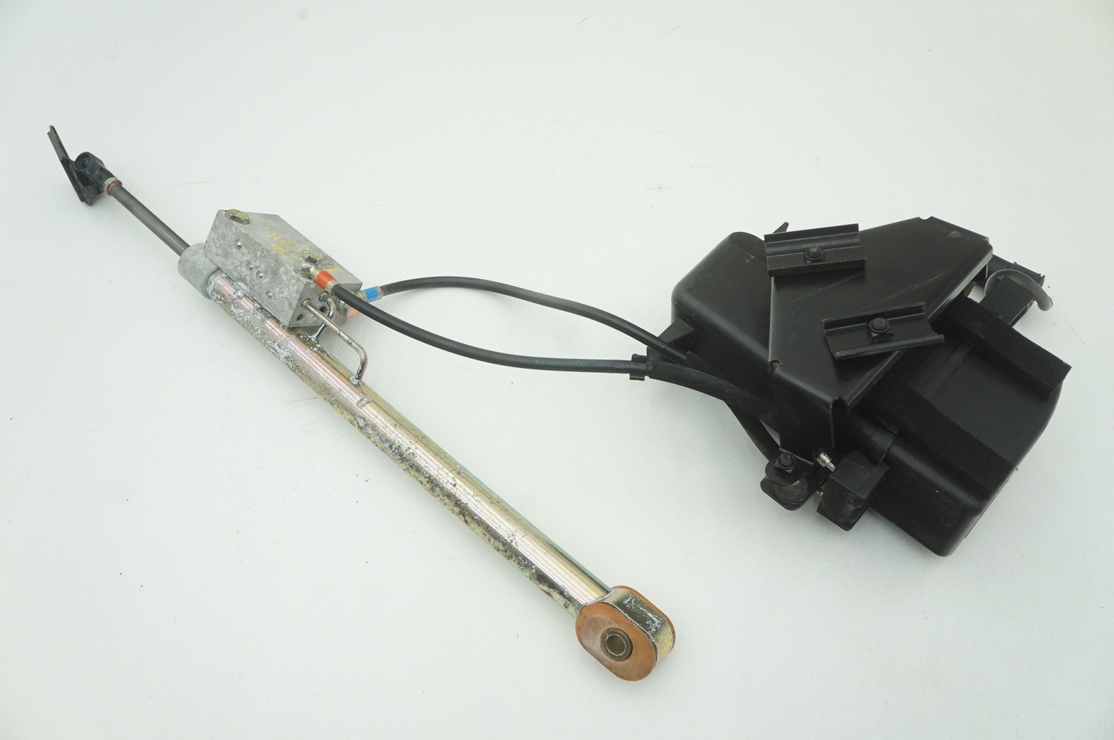 Rear Right Door Opening Unit Pump Strut 41520446777 Rolls Royce Phantom Vii 2006