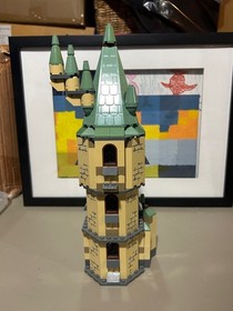 LEGO Harry Potter: Hogwarts Castle (4842) - Incomplete / Used