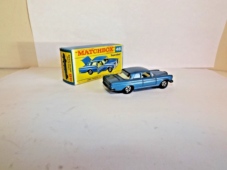 MATCHBOX TRANS. S/F NO.46-S MERCEDES 300 SE RARE BLUE BODY MIB - Image 4 of 4