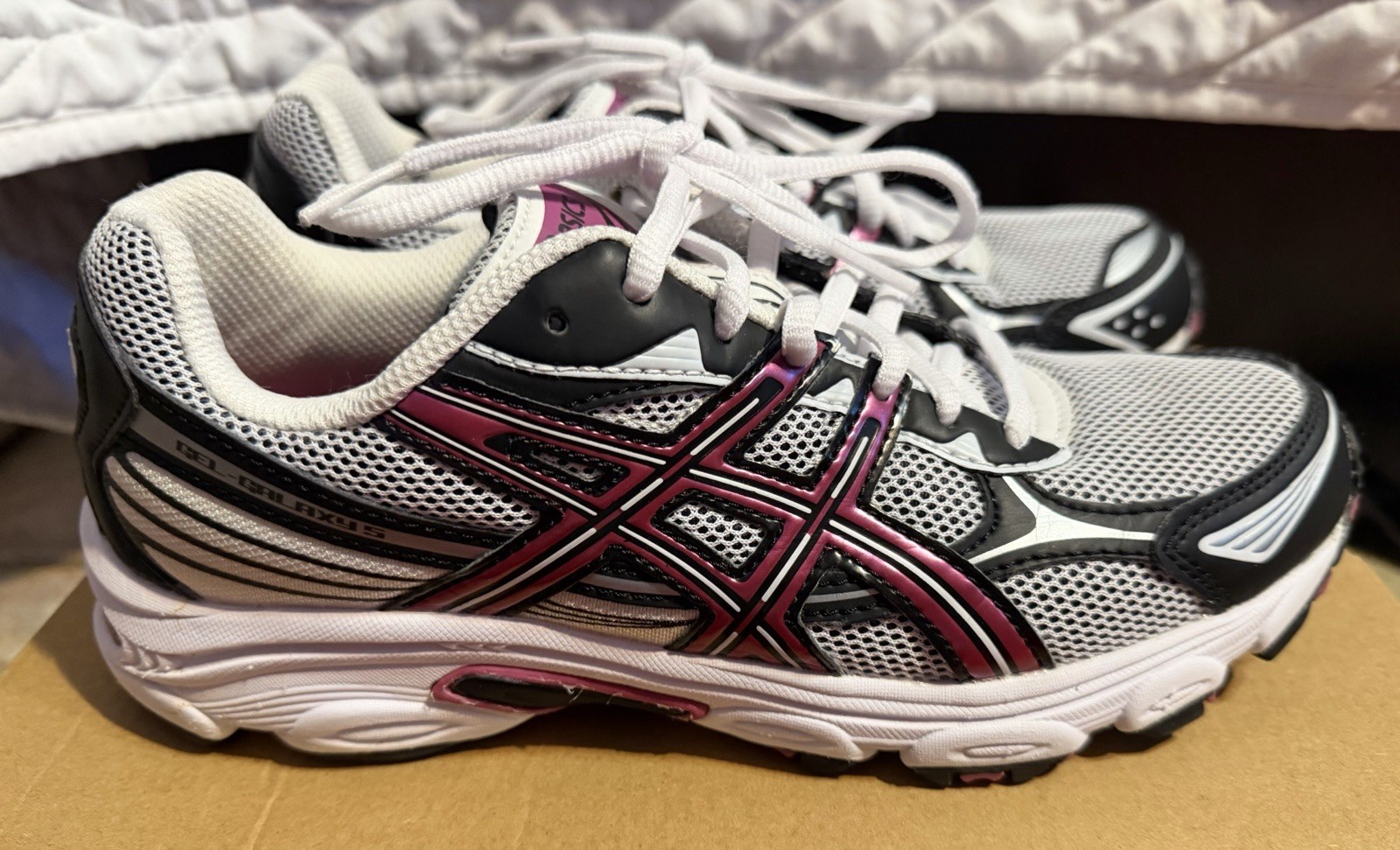 Asics Women’s Gel Galaxy 5 Running Shoes Size 7 thumbnail 2