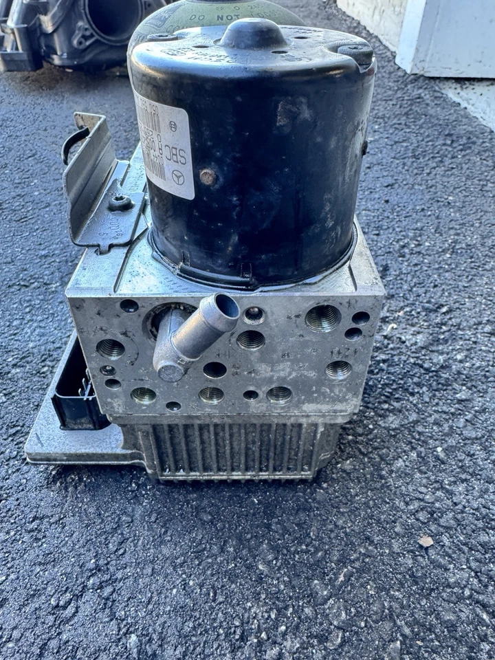 MERCEDES W219 W211 CLS55 E55 SL55 AMG ABS BOMBA DE FRENO HIDRÁULICA SBC ANTI BLOQUEO OEM Foto 4 de 4