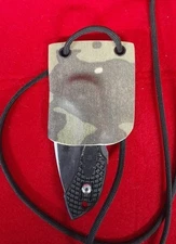 Kydex neck sheath for Spyderco Dragonfly  camo color with paracord