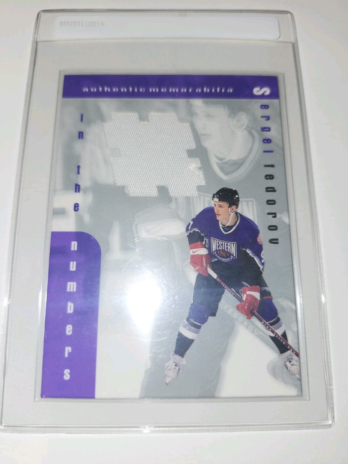 1999 Hockey In The Game Be a Player Sergei Fedorov #I15 Jersey Relic Card (MEM)