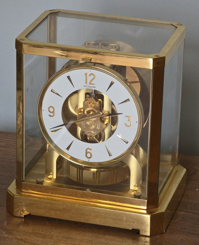 VTG JAEGER LECOULTRE ATMOS PERPETUAL CLOCK 528-8 Great shape *Needs service