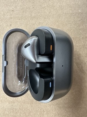 Samsung Galaxy Buds3 SM-R530 Wireless BT Silver CHARGING DOCK + RIGHT BUD ONLY