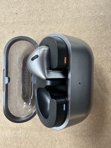 Samsung Galaxy Buds3 SM-R530 Wireless BT Silver CHARGING DOCK + RIGHT BUD ONLY