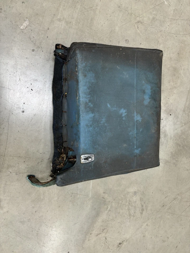 69-72 Chevelle /gto Front Bench Rh Backrest  - Image 2 of 3