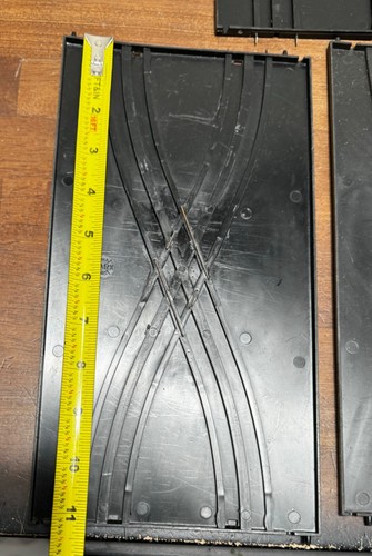 1960s Marx 1/32 Scale Slot Car (2) Criss Cross Tracks (1) straight track - Picture 7 of 7