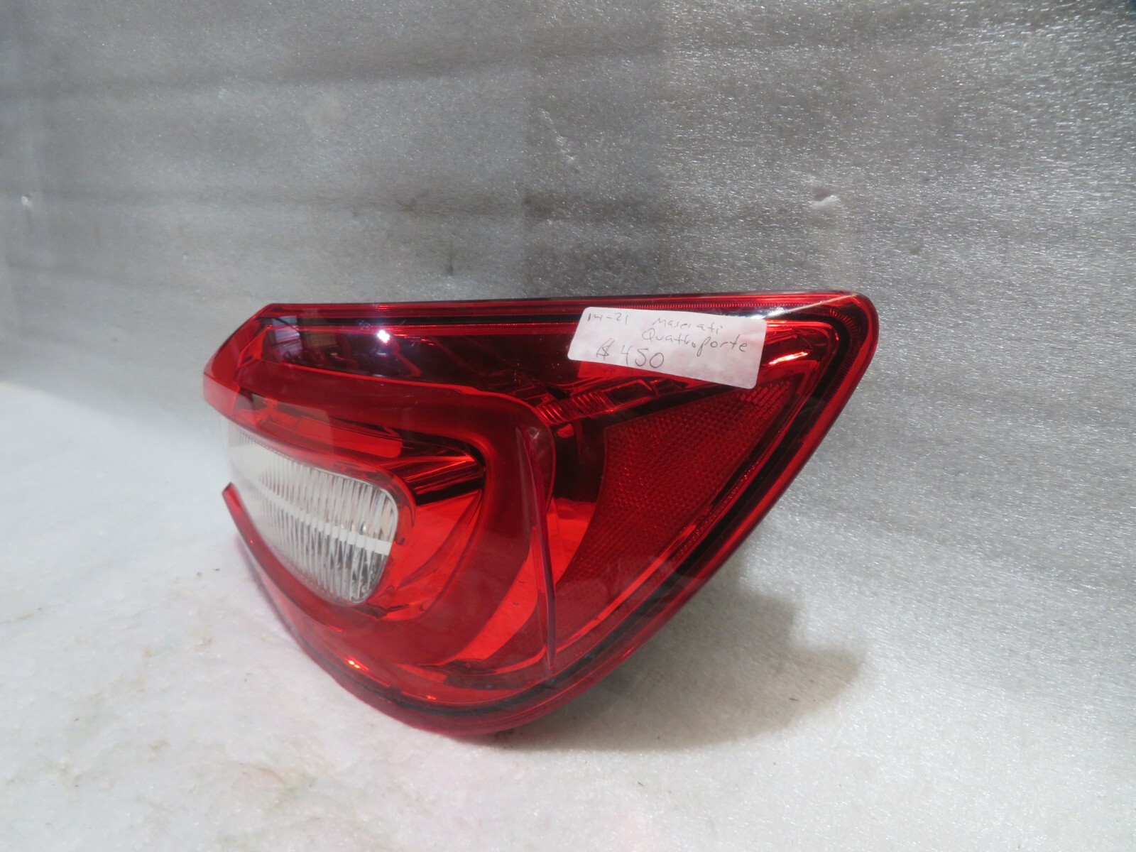 MASERATI QUATTROPORTE RIGHT SIDE OUTER TAILLIGHT LIGHT LAMP OEM 2014-2021  RC90