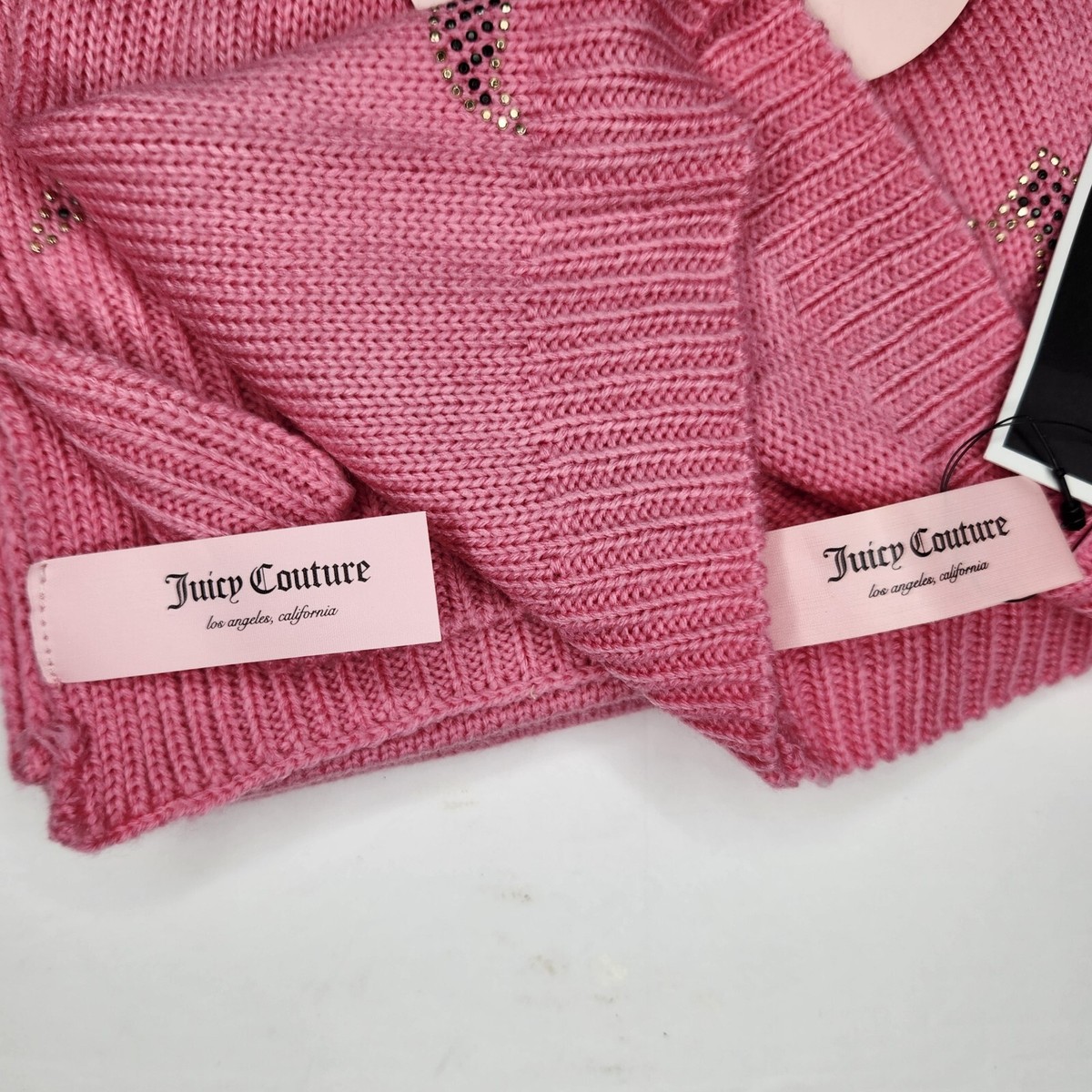NWT JUICY COUTURE PINK KNIT BEANIE & SCARF SET – ONE SIZE NWT Juicy Couture Scarf & Hat Beanie Gift Set Pink | eBay main image 2
