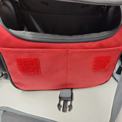 Camera Bag Sling style with kit! - Picture 12 of 15