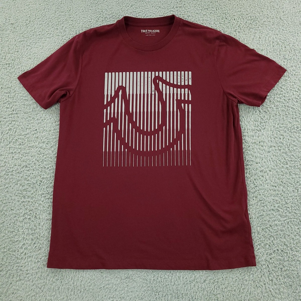 True Religion T-Shirt Mens Large Red Horseshoe Logo Textured Graphic Print