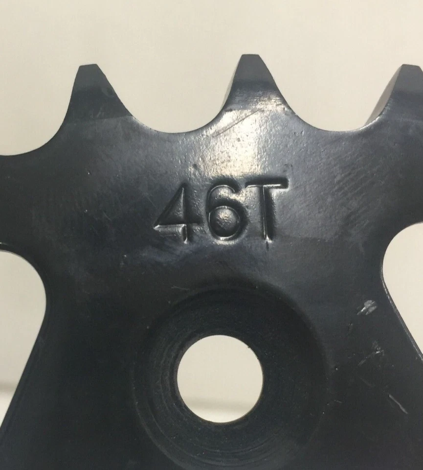 Piñón trasero Yamaha IT-175 1980-83, IT-200 1984-86 acero 46 dientes 311 Sunstar Foto 4 de 4