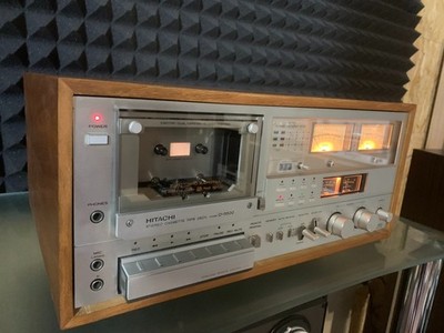  HITACHI D-5500 cassette deck with remote control! Serviced! Video!