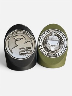 Halo Campaign Evolved 25th Anniversary Silver Coin Upgraded Stand Pouch