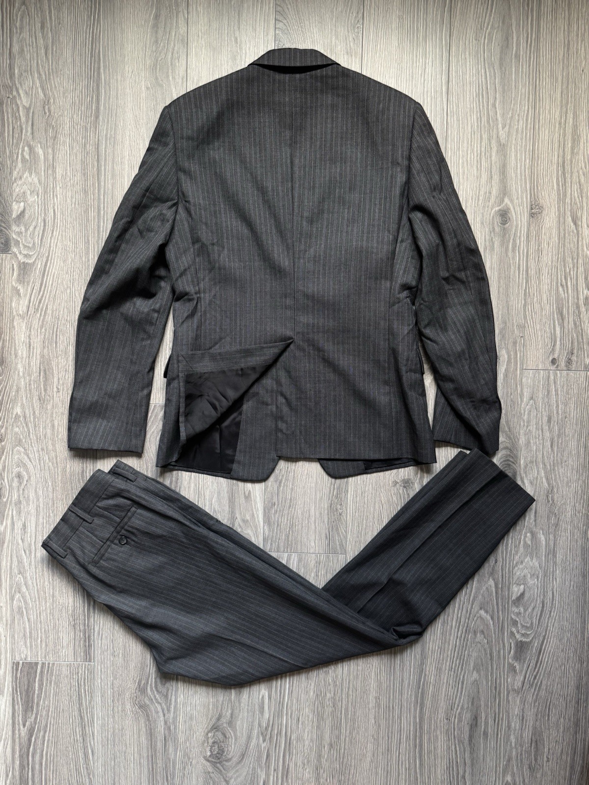 Prada Solid Stripped formal wool suit (blazer/tro… - image 2