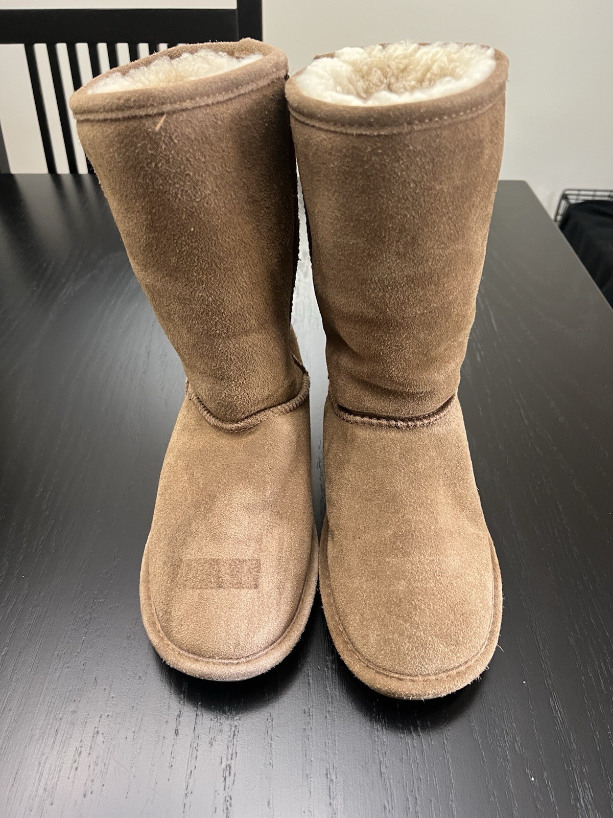 Cozy Brown Suede Bearpaw Winter Boots for Girls Size 6 Mid Calf