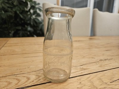 Vtg CARNATION Glass Milk Bottle Jar Half Pint Embossed 