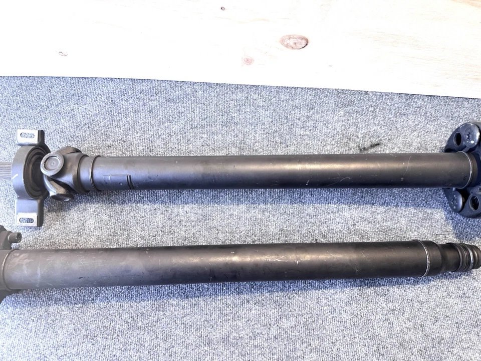 2017 Mercedes-Benz C63 AMG Driveshaft Drive Shaft 2055001  41K MILES - Image 4 of 4