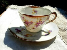 tasse à café porcelaine Limoges ancienne de SAZERAT  décor Violette or  19 èm Si