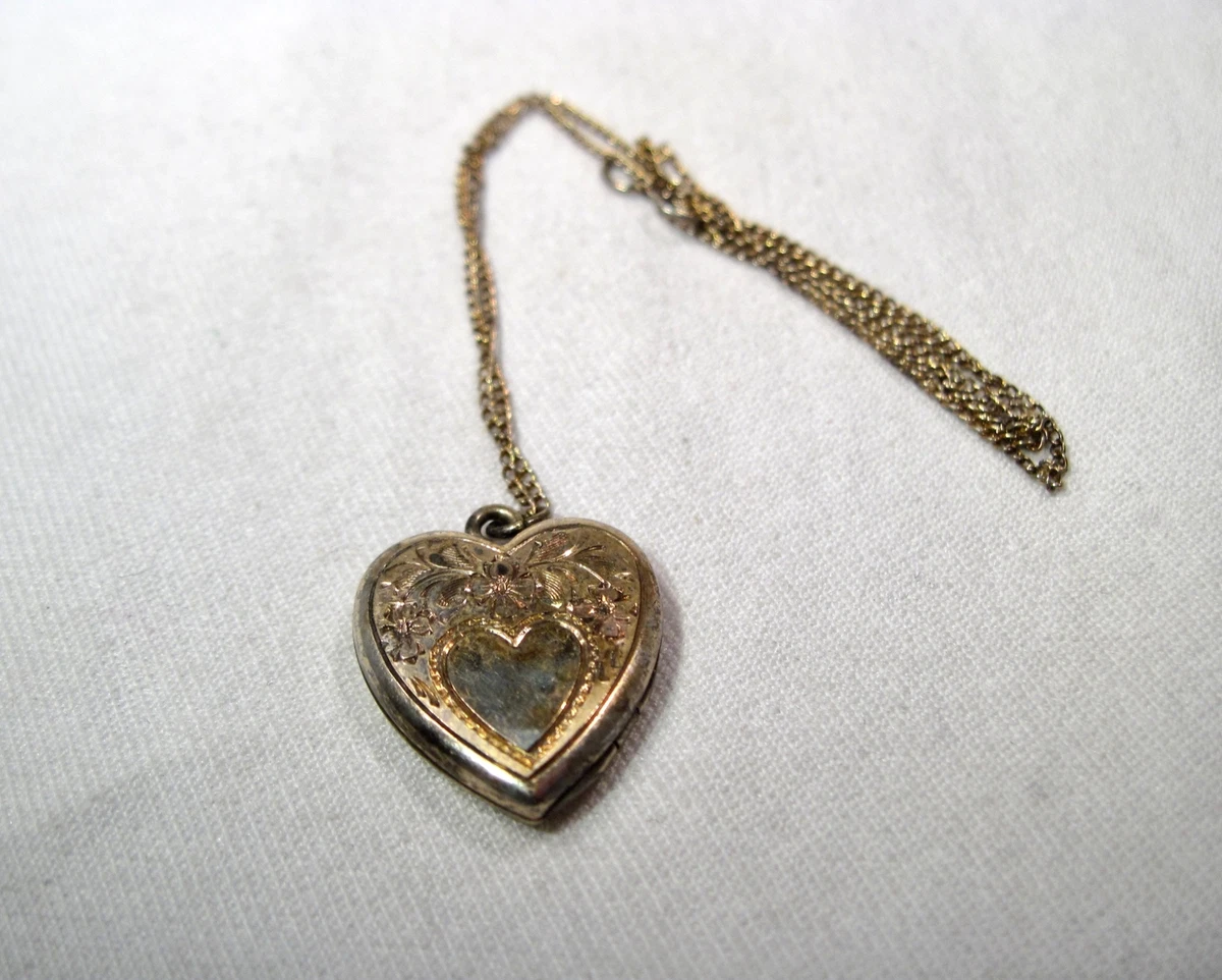 Jewelry hotsell lockets gold